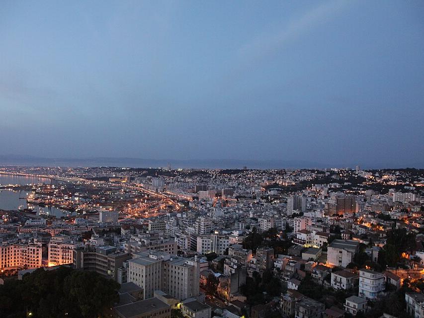 الجزائر تطلق برنامجاً وطنياً لدعم الشركات الناشئة