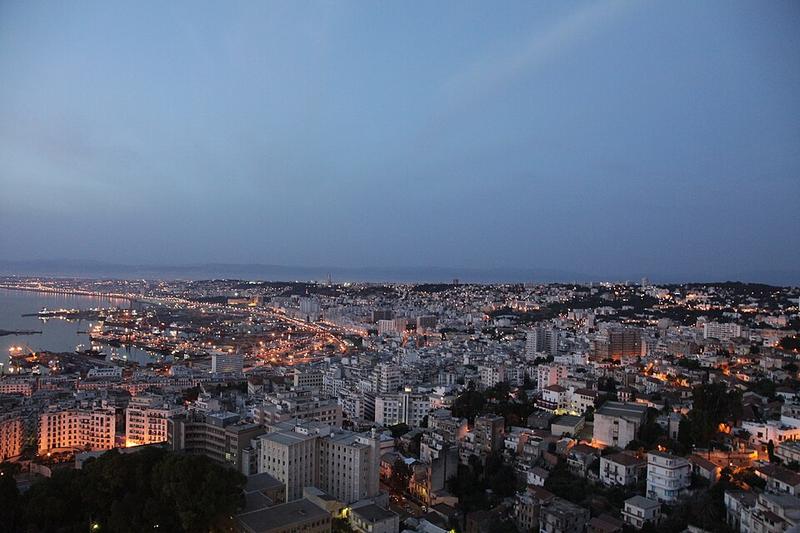 الجزائر تطلق برنامجاً وطنياً لدعم الشركات الناشئة